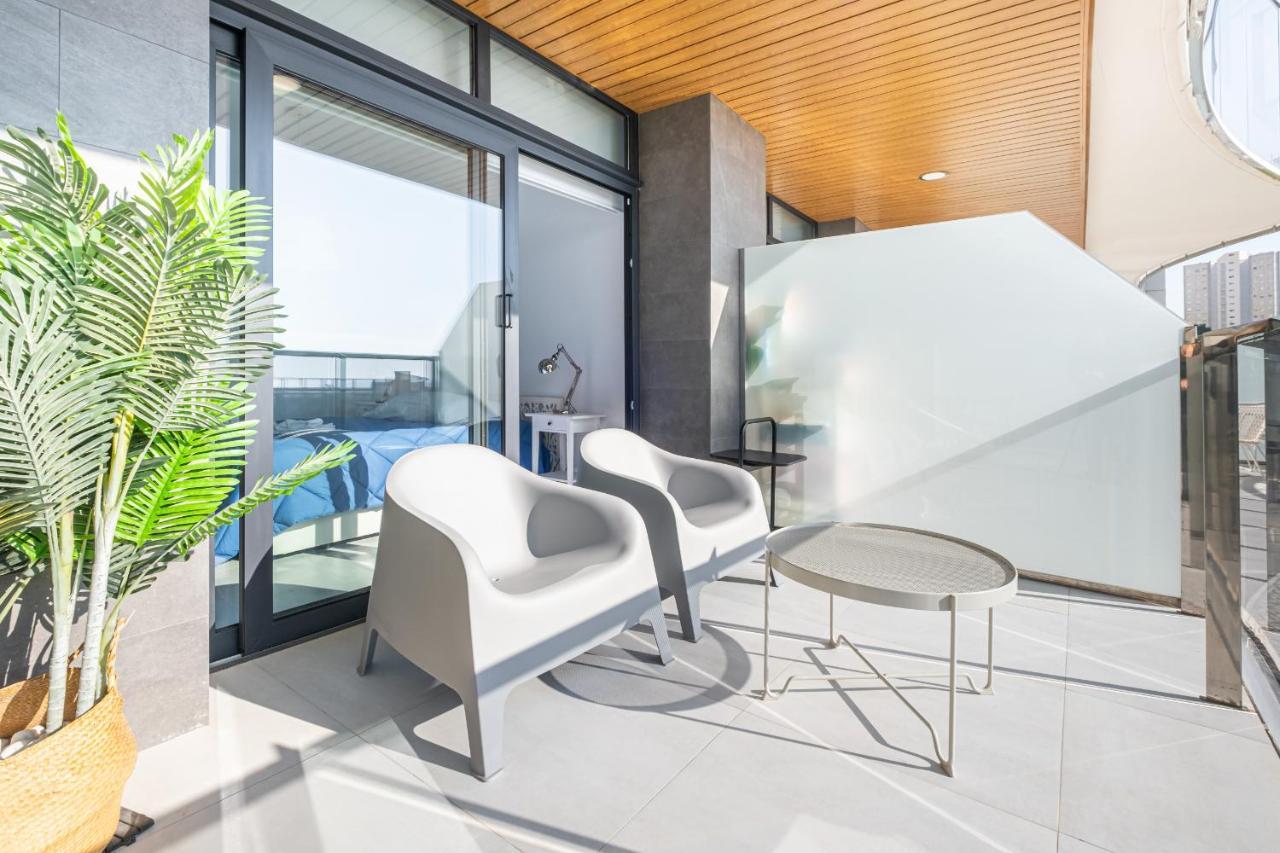 Sunset Waves Deluxe Apartments Poniente Beach Resort 베니돔 외부 사진